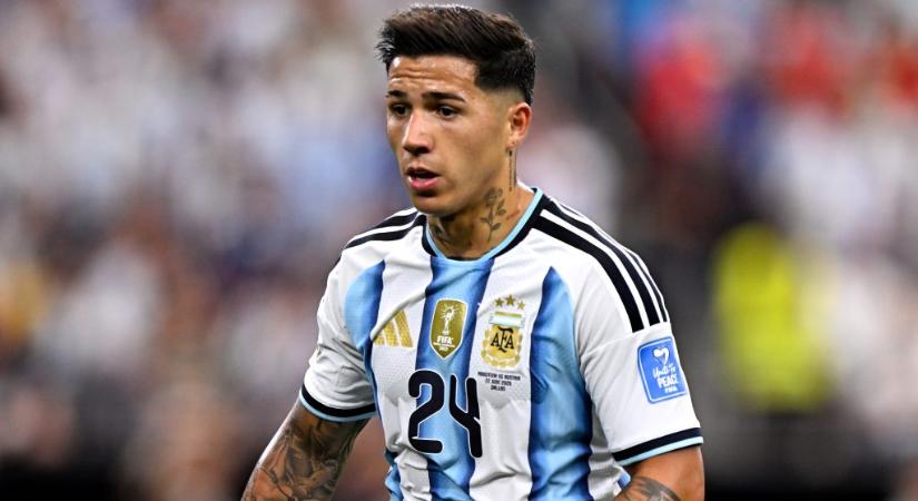 A Real Madrid közleményben cáfolta, hogy Enzo Fernándezre pályázna