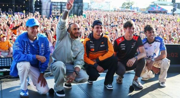 ÉLŐ: Az F1-es Brit Nagydíj szabadedzése