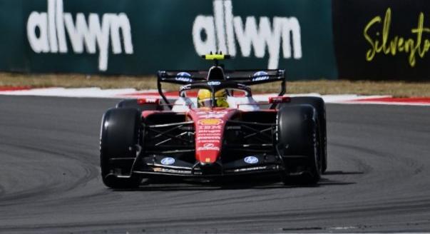 Hamilton-vezetés az egyetlen brit F1-es edzésen