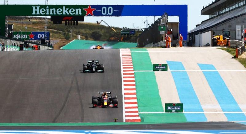 Portimao zárhatja vészmegoldásként az F1-es szezont?