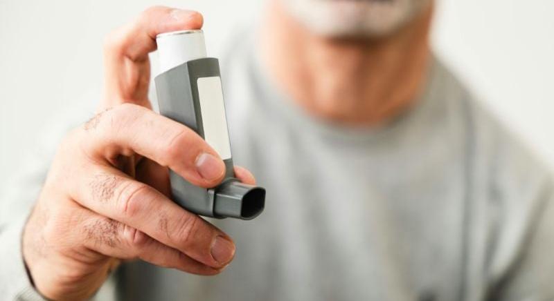 Elképesztő felfedezés: asztma ellen rendkívül hatékony lehet ez a két vitamin – ennyit kell belőlük szedni