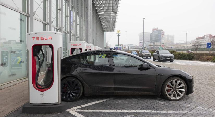 Magához tért a Tesla, egyre jobbak a számaik