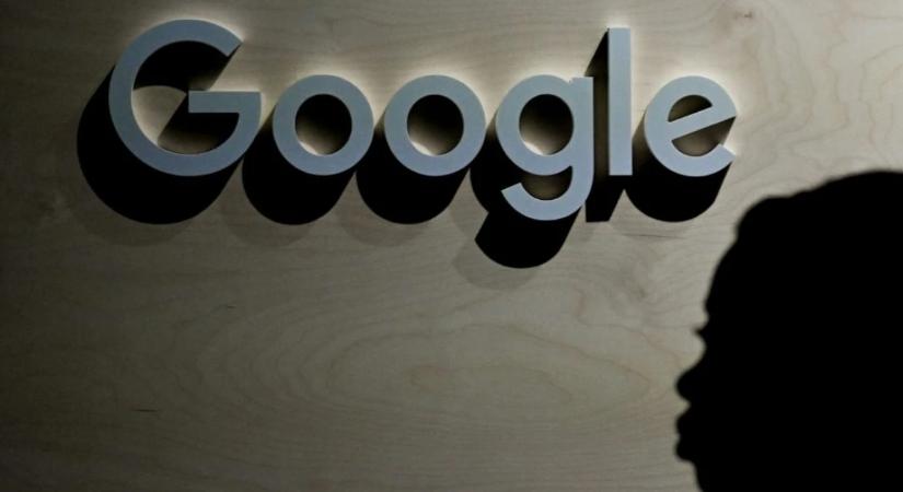 Perelhetjük a Google-t, ha a mesterséges intelligenciája ránk, vagy a cégünkre káros dolgot hallucinál