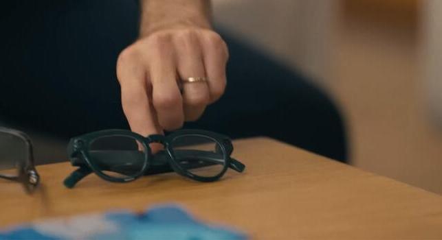 Meg sem jelent, de már barátkozhatunk a Samsung Galaxy Glasses vezérlésével