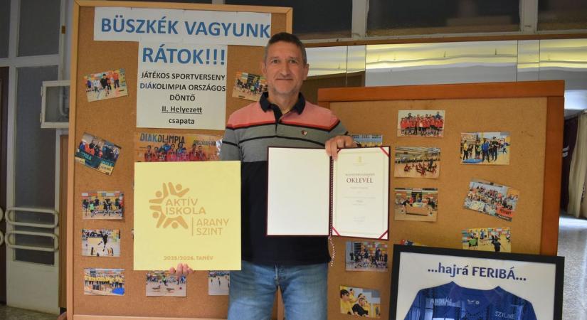 Diákolimpiák sikerkovácsa: miniszteri elismeréssel díjazták a nagykanizsai pedagógus munkáját