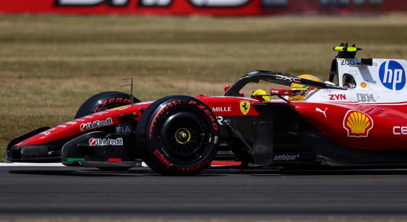 Hamilton rajtolhat az élről a silverstone-i sprintfutamon!