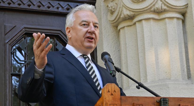 Semjén Zsolt nem tűri a rágalmakat és a sejtető „zsoltibácsizást”, feljelentette Tordai Bencét és Szabó Tímeát