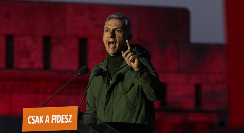 Felfüggeszti működését Lázár János revolverlapja, a Promenad24