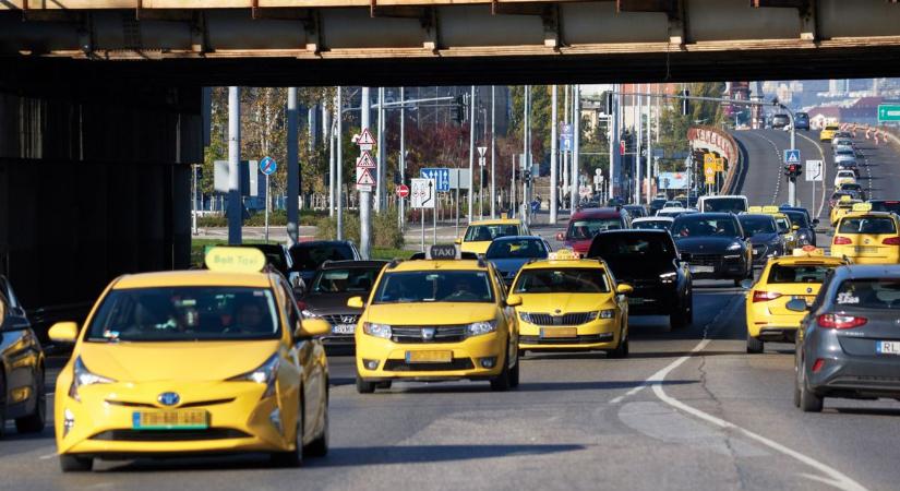 Tovább drágul a budapesti taxizás