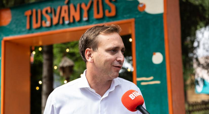 Nemcsak levelet, mást is küldött a börtönből a letartóztatott budai polgármester: ezt üzeni a kerületében élőknek