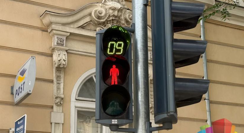 Visszaszámlálót és hangmodult kaptott több szabadkai kereszteződés jelzőlámpája