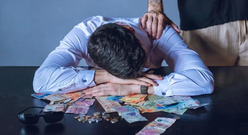 Több millió forint kenőpénzt fogadott el egy kormánytisztviselő