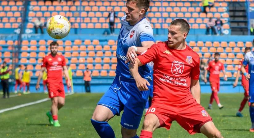 Románia: Major Sámuel nem marad Marosvásárhelyen