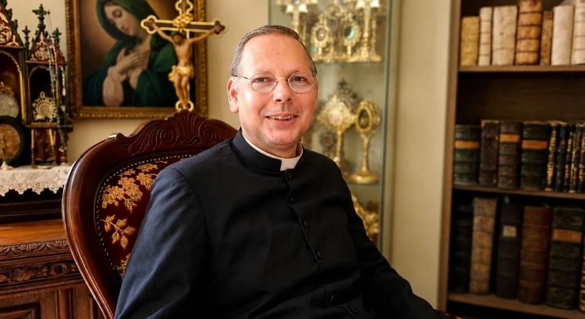 Botrány az egyházban: pápai engedély nélkül szenteltek püspököket