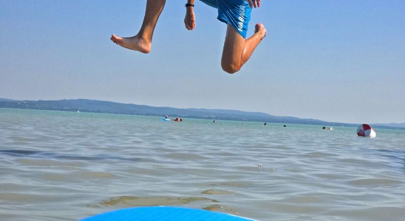Nem a vízszint a Balaton legnagyobb baja: a tudósok szerint sokkal nagyobb veszély fenyegeti a magyar tengert