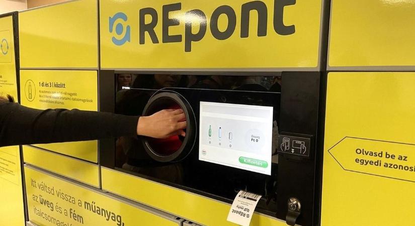 Visszaváltott üvegek blokkjaival csalt a veszprémi áruházi dolgozó, mutatjuk a trükköt