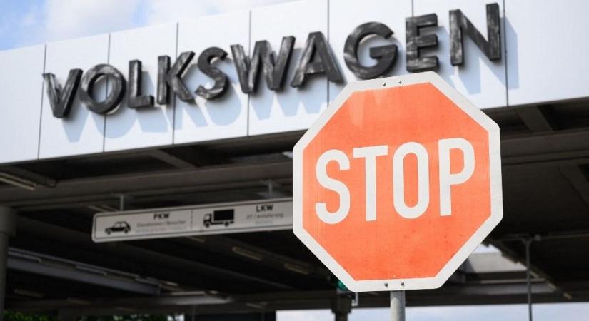 A Volkswagen sokkol egy keletnémet tartományt, ugyanitt arat a Fidesz szövetségese – véletlen?