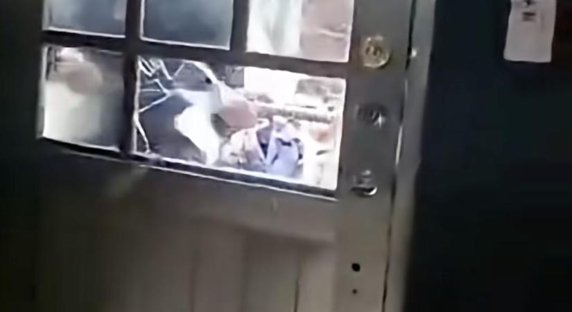 Egy újságíró holttestét találták meg (Videó)