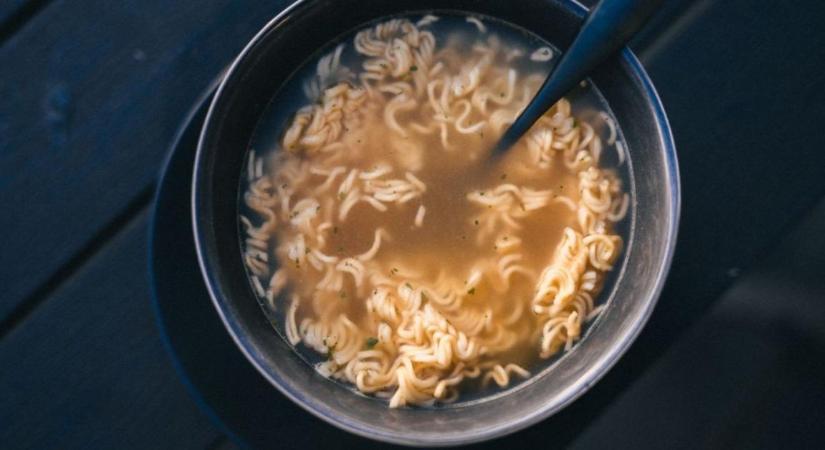 Ha ilyen instant tészta van a polcon, jobb, ha vigyázol