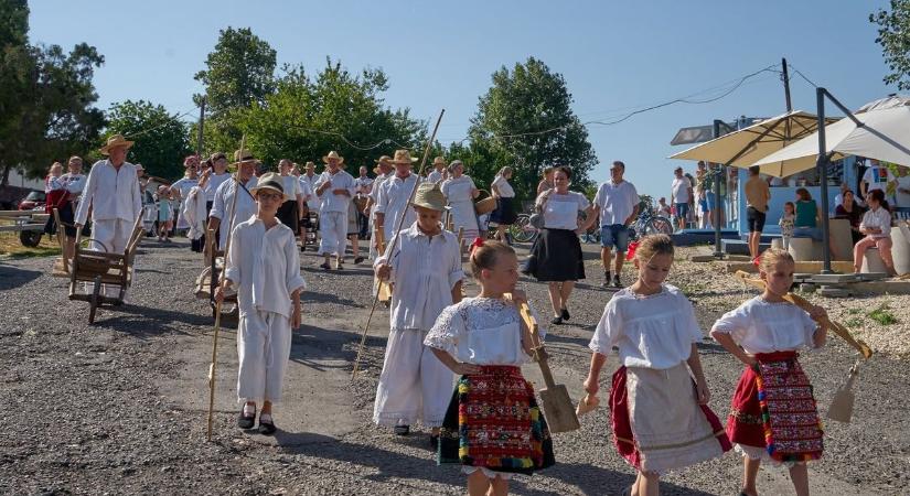 Ma rendezik meg Mohácson a Dunai mosást