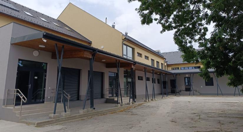 Elkészült a 21. század szakiskolája – kétmilliárdba került