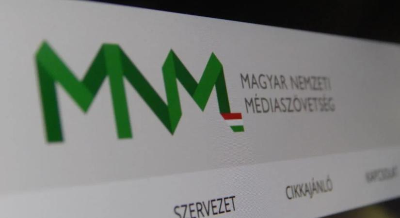 Felháborodott a Magyar Nemzeti Médiaszövetség, segítséget ajánl az elbocsátott újságíróknak