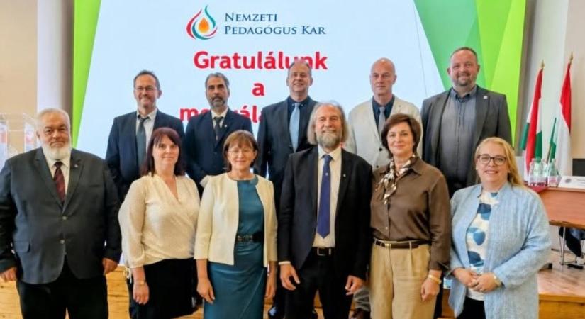 A Nemzeti Pedagógus Kar elnökségének tagja lett a debreceni gimnázium igazgatója
