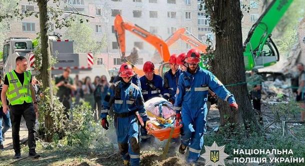 Százra emelkedett a sérültek száma Kijevben