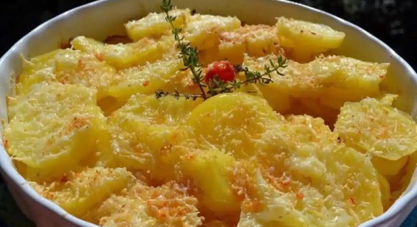 Mióta megismertem ezt a receptet, azóta inkább a kukába dobnám a sült krumplit!