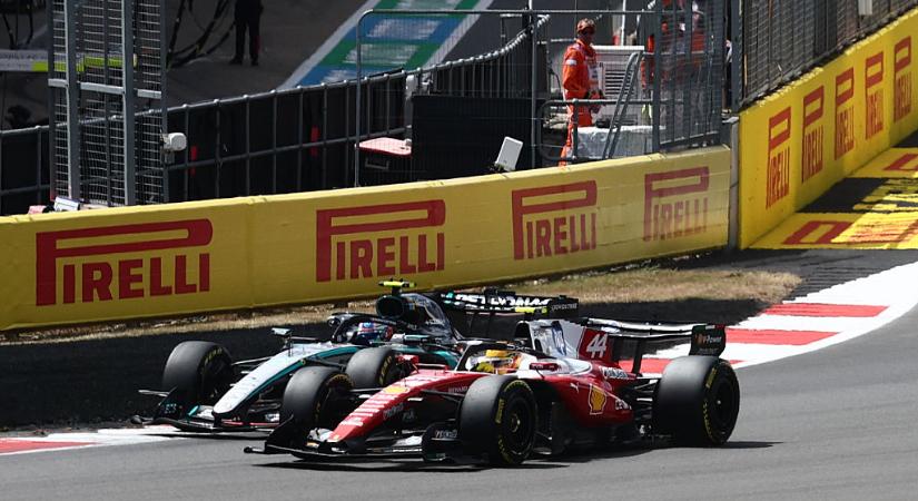Kimi Antonelli óriásit csatázott Lewis Hamiltonnal, megnyerte a sprintfutamot Angliában