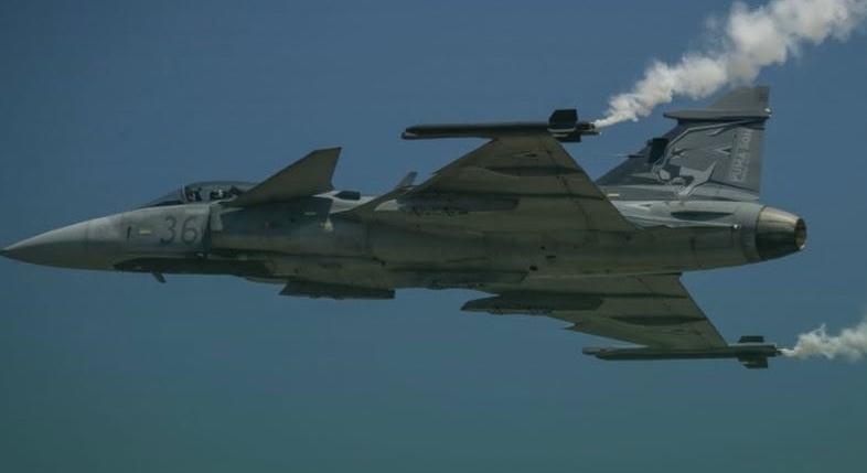 Riasztották a magyar gripeneket