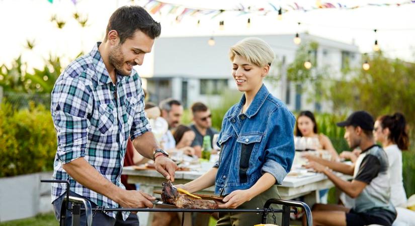 Ezt a hibát rengetegen elkövetik grillezésnél – súlyos az ára