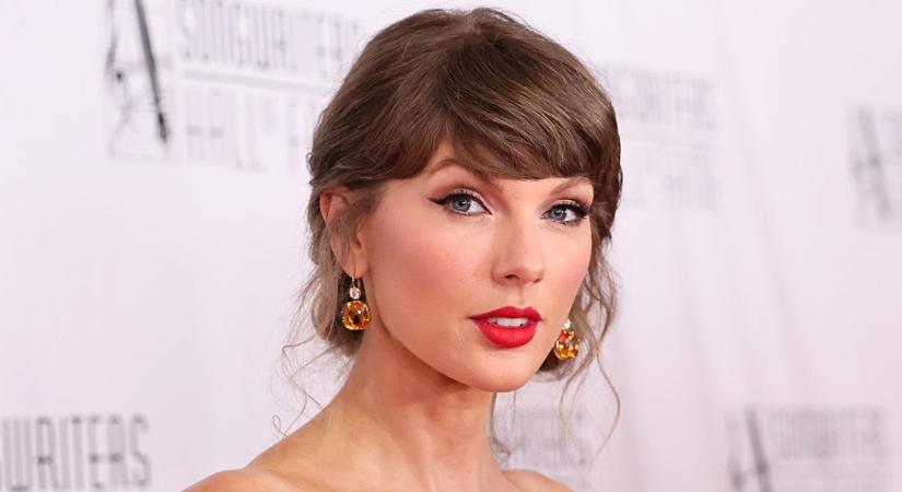 Kimondta a boldogító igent Taylor Swift és Travis Kelce: ilyen volt az év egyik legjobban őrzött sztáresküvője