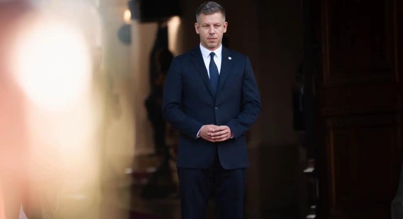Magyar Péter benyújtotta az Alaptörvény 17. módosítását