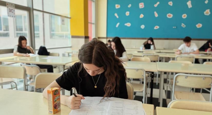 A 100 ezer forintos iskolakezdési támogatásról újabb részletek derültek ki