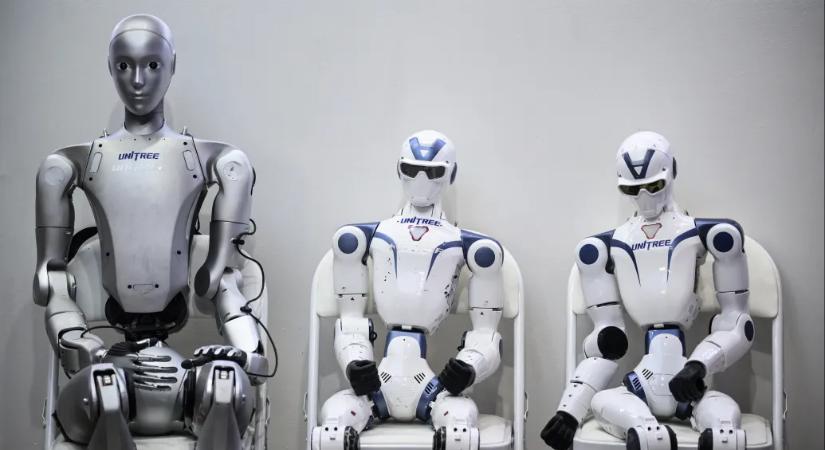 Pár év múlva tömegével jöhetnek a humanoid robotok a munkahelyekre