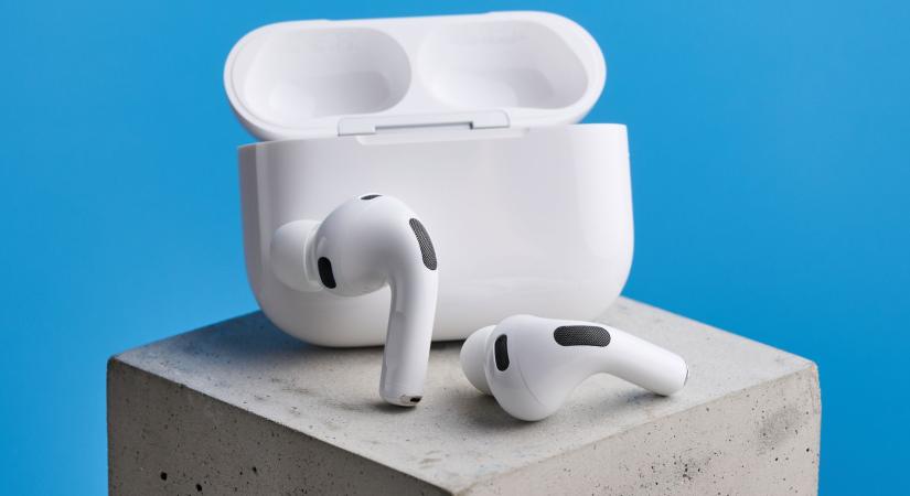 Parkolópályára kerülhetett az AirPods Ultra, az Apple állítólag leállította a fejlesztést
