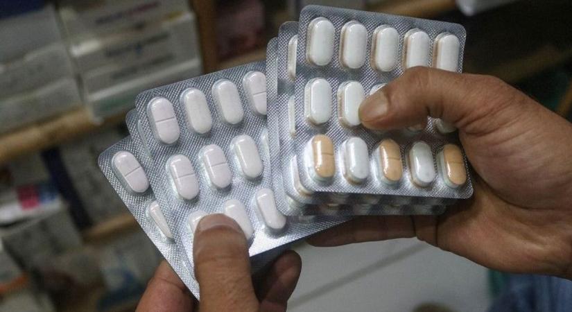 Fontos figyelmeztetés: ez befolyásolhatja a gyógyszer hatását