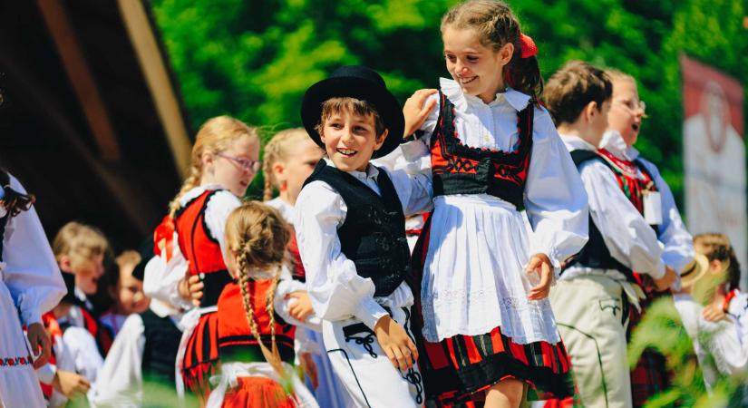Amikor a hagyomány életre kel: ilyen volt az idei Ezer Székely Leány Napja (KÉPEK)