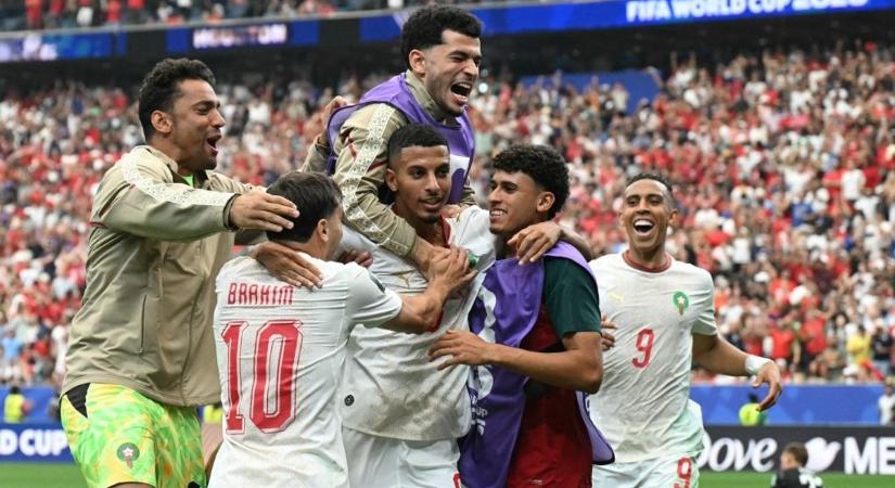 Búcsúzott az egyik vb-házigazda, az Afrika-bajnok már a legjobb nyolc között (VIDEÓ)