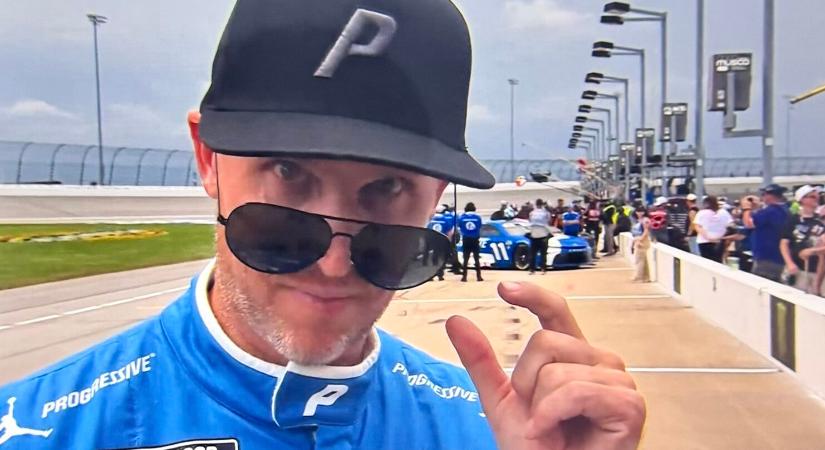 NASCAR: Hamlin egyetlen ezreddel hódította el a pole-t Larson elől Chicagolanden