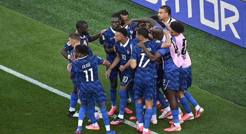 Mbappé tizenegyesből törte meg a jeget Paraguay ellen – videó