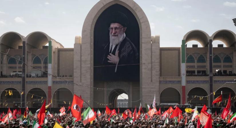 Hamenei ajatollah temetési szertartásán a Hezbollah, a Hamász és a jemeni húszik tisztviselői is részt vettek