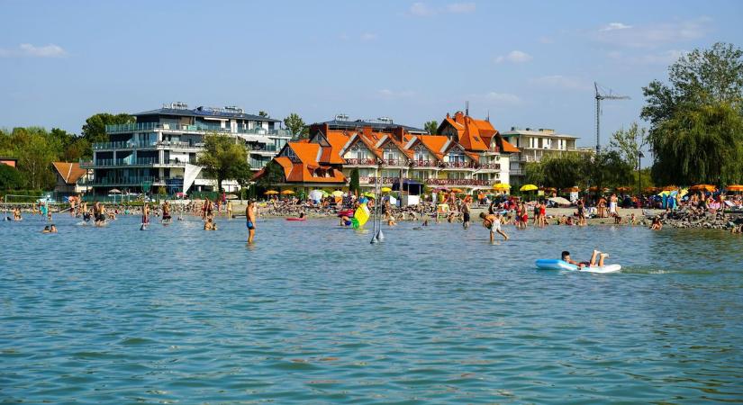 Ez az öt legjobb balatoni strand Veszprém vármegyében a fürdőzők visszajelzései szerint