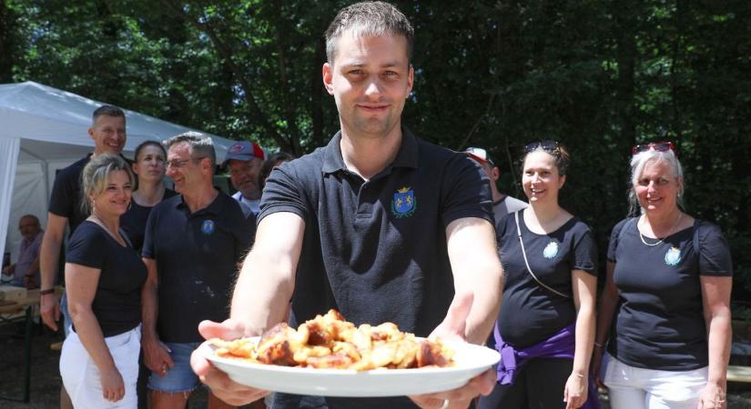 Savanykás ízek és közösségi élmények – Huszonkilenc csapat főzött a Szajki-tavaknál (galéria)