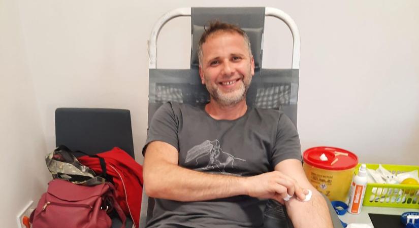 Önzetlenségből jeles: embertársaikon segítenek a donorok