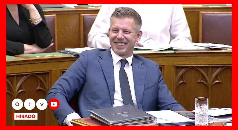 Magyar Péter nagyot derült Gulyás Gergely posztján
