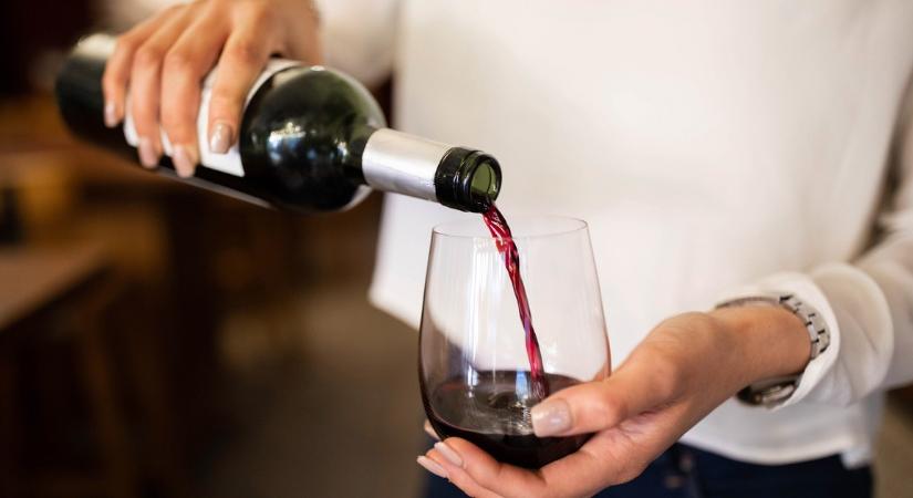 Minden nap megivott egy pohár alkoholt: megrázó, mi történt a testével