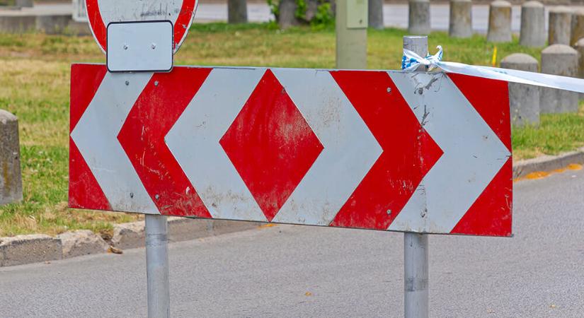 Vízmű: több egri útszakaszon végeztek a munkákkal, kedden újabb vízhiányra és forgalomkorlátozásra kell készülni