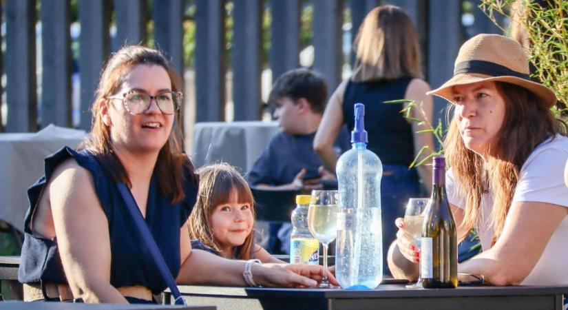 Osztriga, libamáj és világbajnok pizzák: kitettek magukért a régió legjobb éttermei a Csengey-kertben (fotókon, videón mutatjuk)